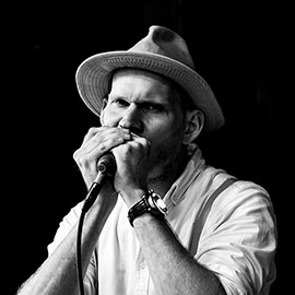 Optreden bij Blues'm (foto Freek van Buul)